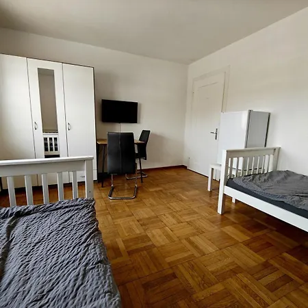 Monteurhaus In Apartamento
